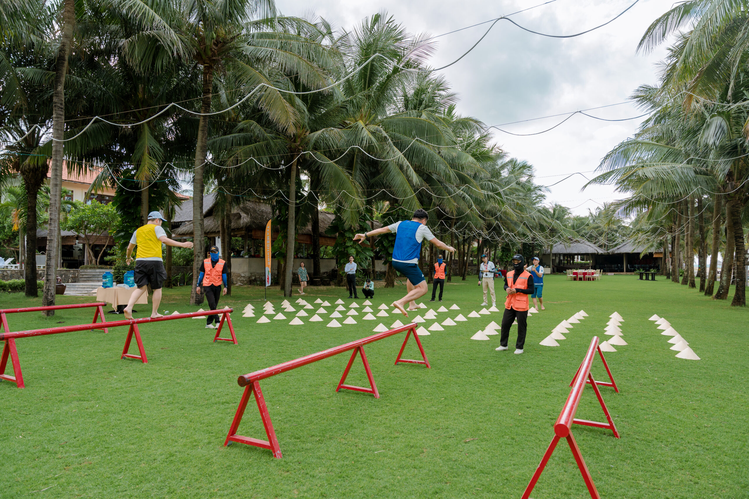 Kho đồ team building đa dạng và phong phú Kho đồ team building đa dạng và phong phú
